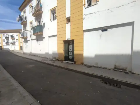 Piso en calle calle Valdefrlores del Carril, nº 2